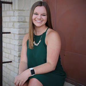 Meet your Posher, Alyson